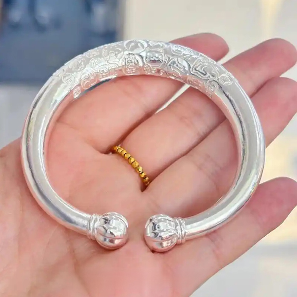 临沂白银首饰银元回收